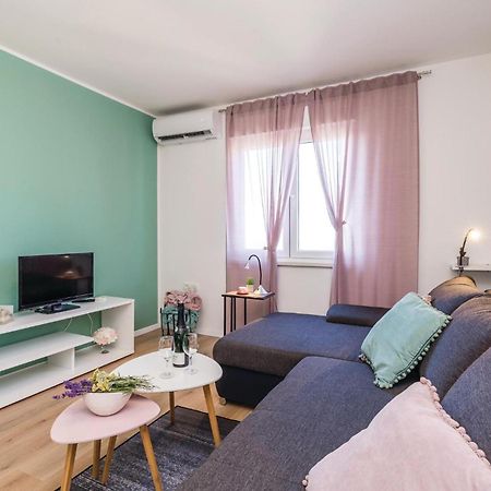 Gorgeous Apartment In Rijeka With House Sea View Exterior photo