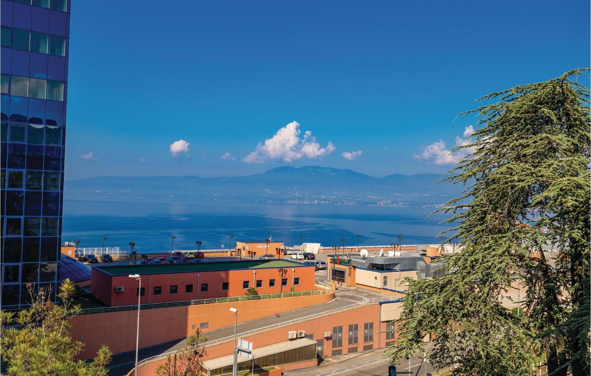 Gorgeous Apartment In Rijeka With House Sea View Exterior photo