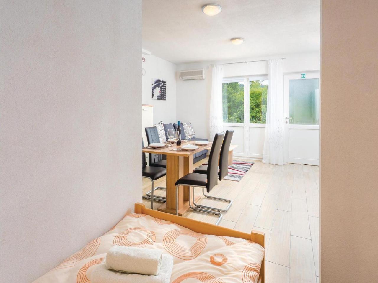 Gorgeous Apartment In Rijeka With House Sea View Exterior photo